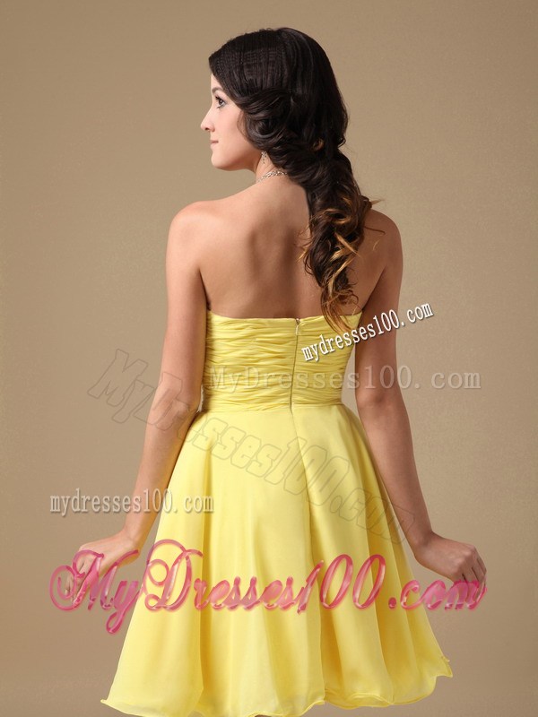 Elegant Yellow Sweetheart Mini-length Beading Party Dresses