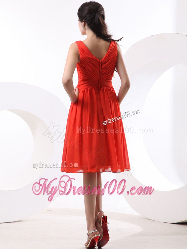Cheap Red Column V-neck Ruched For Party Dress With Knee-length