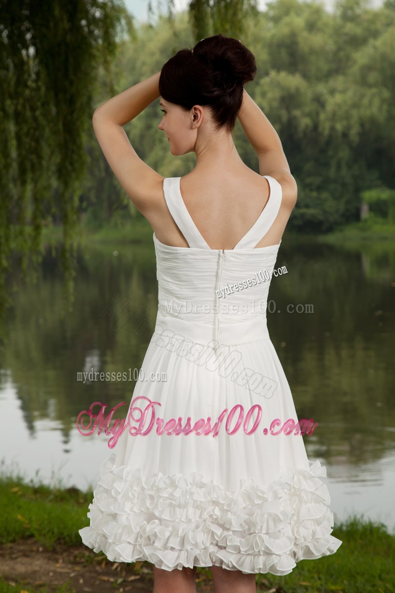 Elegant White Empire V-neck Party Dresses With Ruching Mini-length