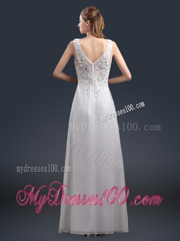 2016 Affordable Empire V Neck Beading Evening Dresses