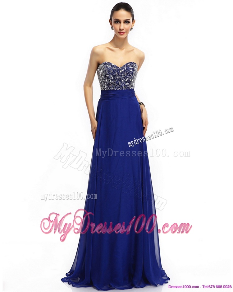 Elegant 2016 Sweetheart Evening Dress with Brush Train and Beading