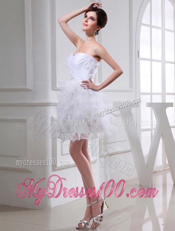 2016 Beautiful A-line Sweetheart Organza Ruching Ruffles White Short Wedding Dress