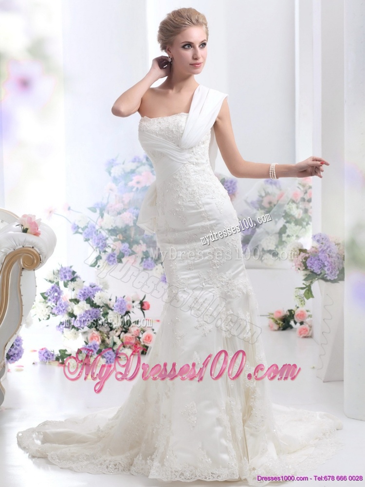 2016 Beautiful White Mermaid Wedding Dress with Court Train and Lace