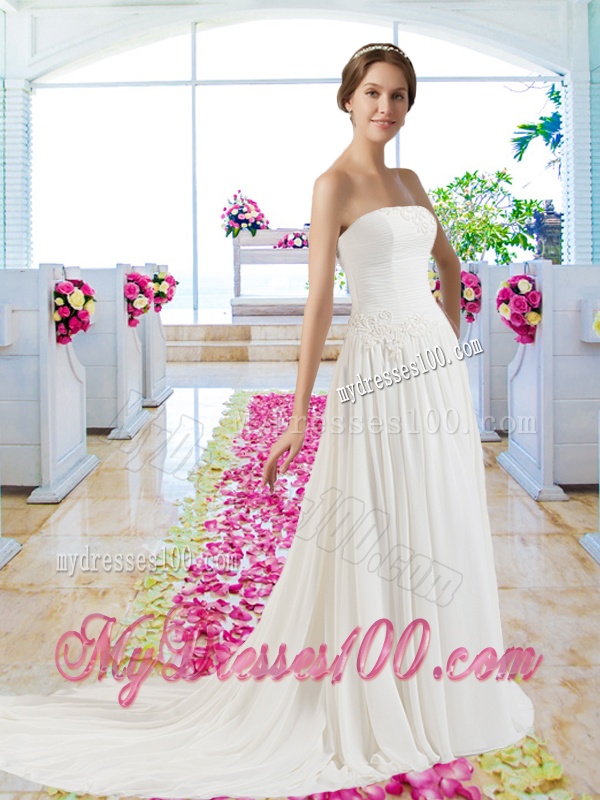 2016 Best Strapless Ruched Beach Bridal Dresses with Appliques