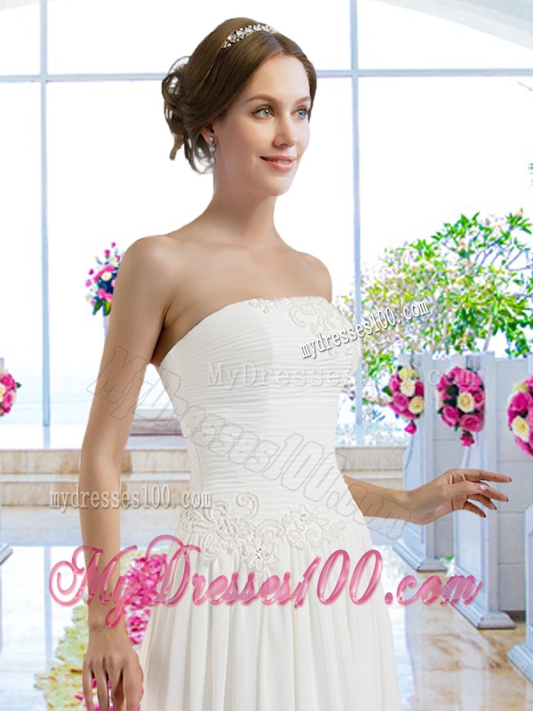 2016 Best Strapless Ruched Beach Bridal Dresses with Appliques