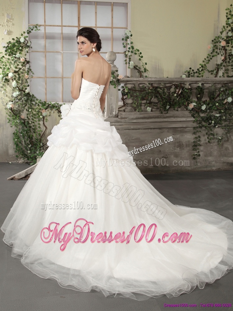 2016 Popular Sweetheart Wedding Dress with Ruching and Appliques