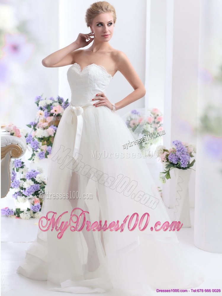 2016 Romantic Sweetheart Wedding Dress with Lace and Sash
