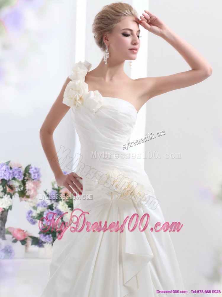 2016 Simple One Shoulder Wedding Dress with Hand Made Flowers