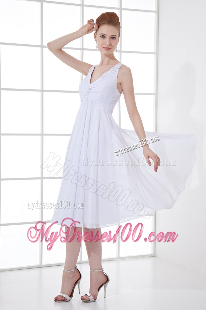 2016 Spring A-line V-neck Knee-length Chiffon Wedding Dress with Ruching