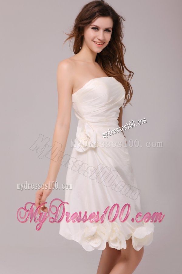 A-line Strapless Ruching Taffeta Knee-length Wedding Dress