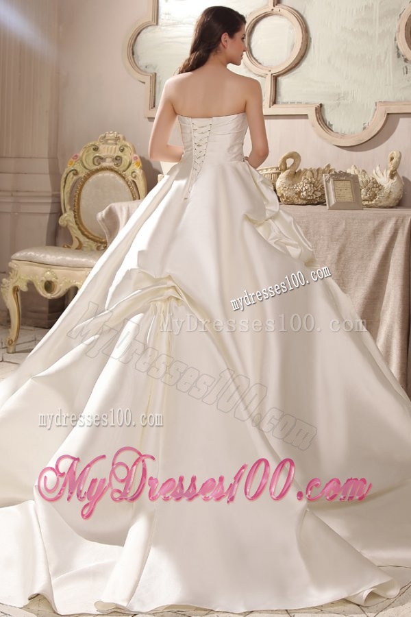 A-line Sweetheart Beading Bow Ruching Chapel Train Wedding Dress