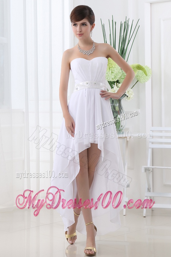 Beading Empire Sweetheart Ruching Belt White Wedding Dress with High-low