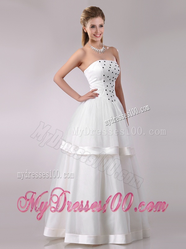 Beautiful Strapless A Line Beaded Long Wedding Dress in Tulle