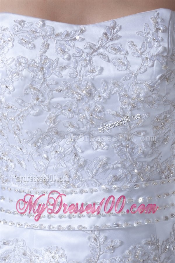 Column Strapless Appliques Court Train Organza Wedding Dress