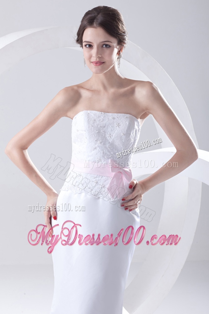 Column Strapless Sashes and Appliques Wedding Dress with Brush Train