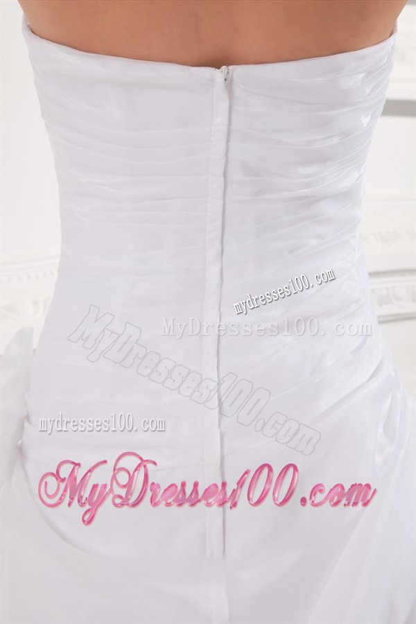 Court Train Elegant A-line Sweetheart Wedding Dress with Pick-ups