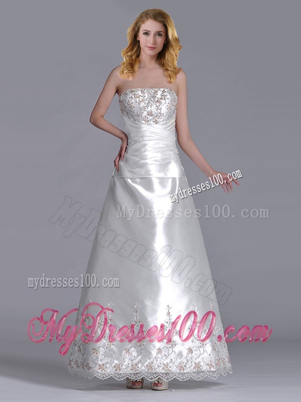 Elegant A Line Strapless Beaded and Embroidered Wedding Dress in Taffeta