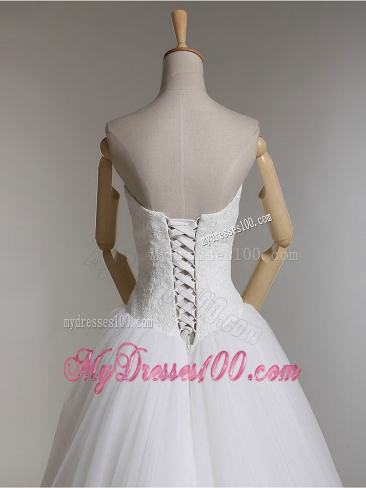 Elegant A Line Strapless Wedding Dresses with Appliques