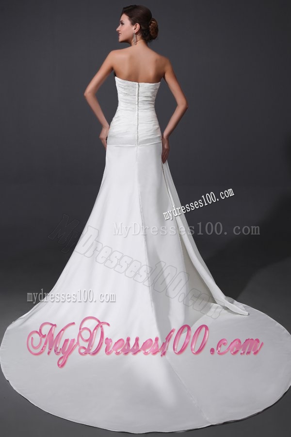 Elegant Column Strapless Ruching and Appliques Wedding Dress with Court Train