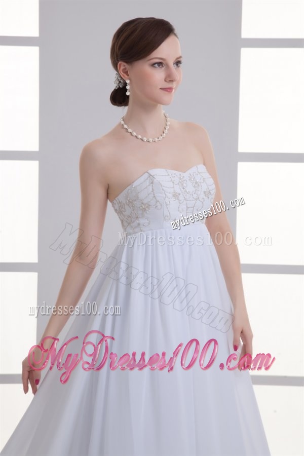 Empire Sweetheart Appliques Court Train Chiffon Wedding Dress
