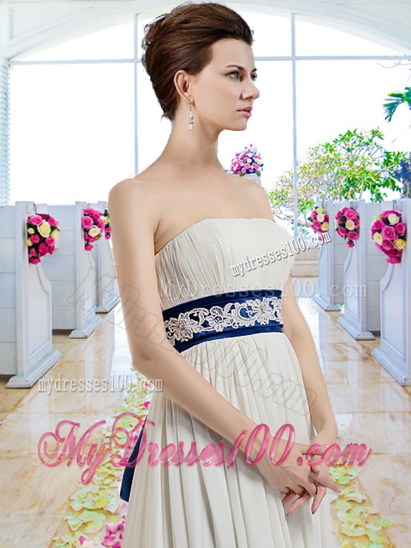 Exclusive Empire Strapless Bridal Dresses with Sashes