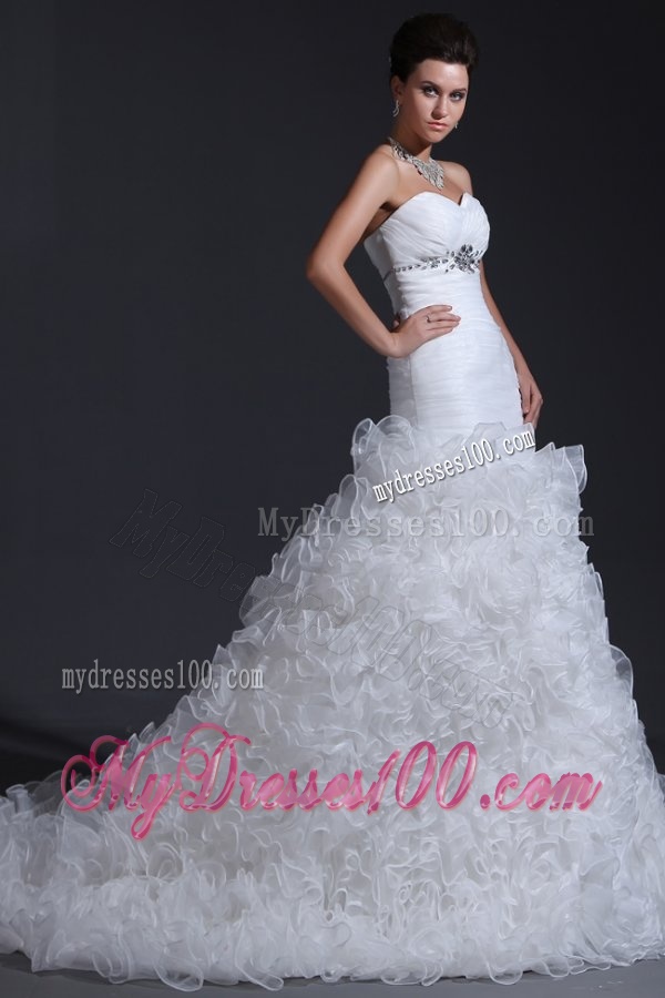 Luxurious A-line Sweetheart Beading and Ruffles Wedding Dress