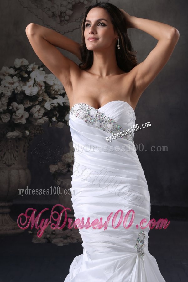 Luxurious Mermaid Sweetheart Beading Wedding Dress with Brush Train