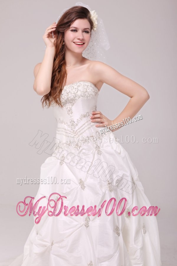 Strapless A-line Appliques and Pick-ups Taffeta Wedding Dress