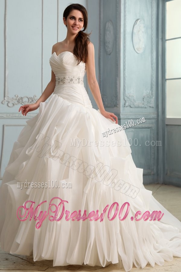 Sweetheart Beaded Decorate Waist Organza Wedding Dress with Ruffles