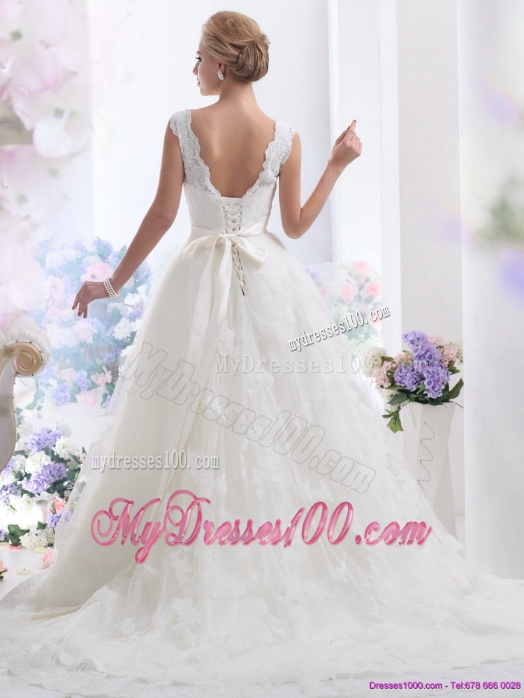 Unique Brush Train White Wedding Dresses with Lace and Beading