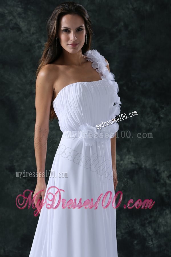 White Empire One Shoulder Ruching Brush Train Chiffon Wedding Dress