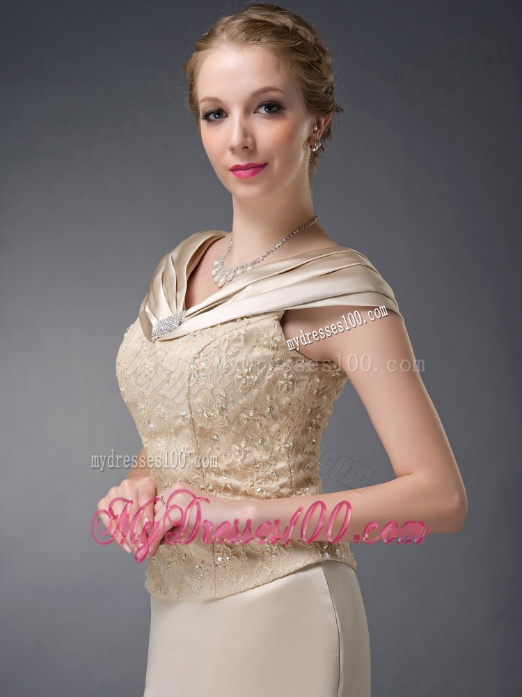Champagne Column V-neck Lace Beading Mother of the Bride Dress