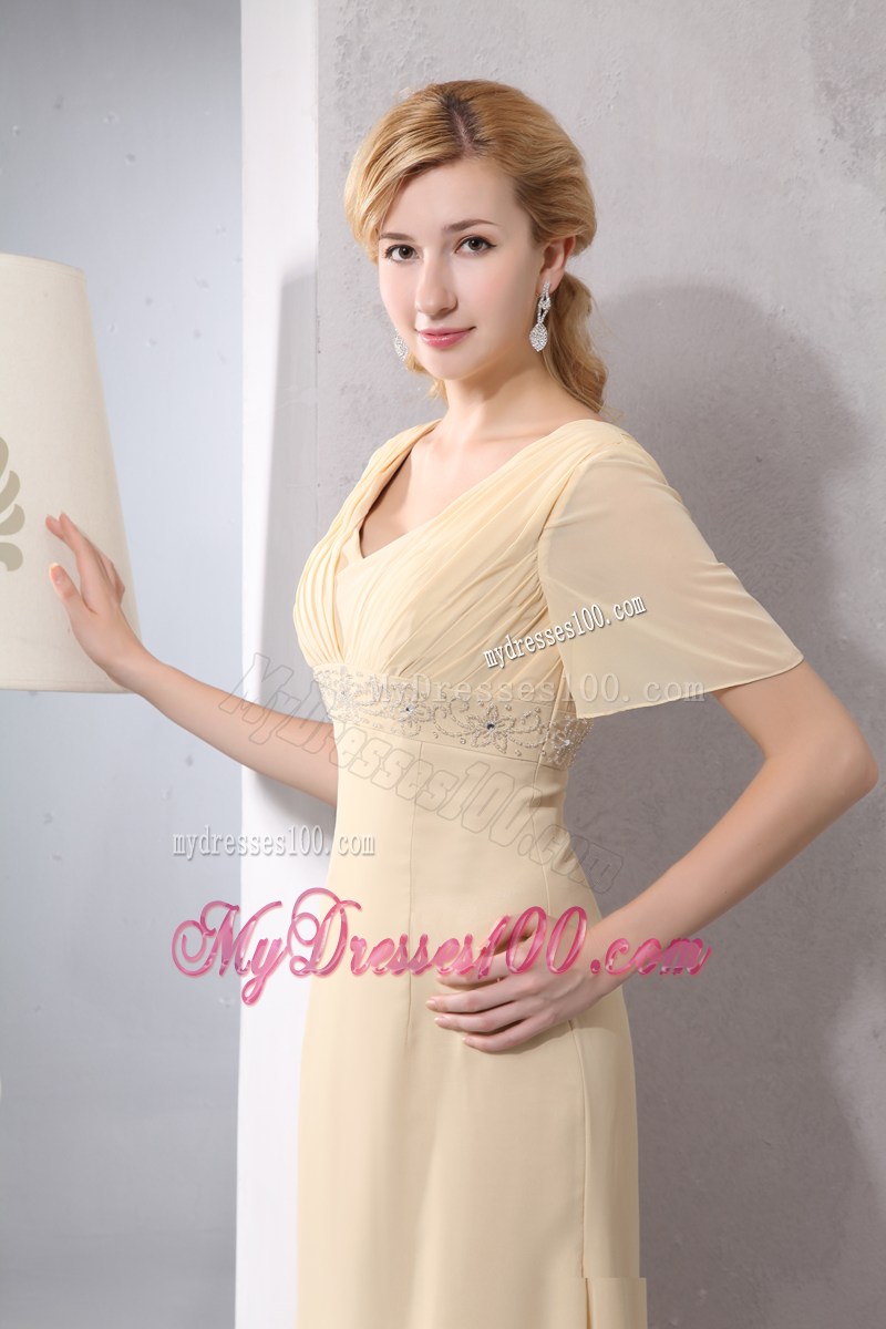 Light Yellow Empire V-neck Short Sleeves Mothers Dresses Beaded