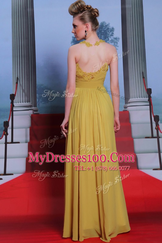 Customized Floor Length Gold Scalloped Sleeveless Clasp Handle