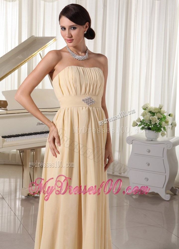 Cheap Ruching and Beading Strapless Prom Dress in Champagne