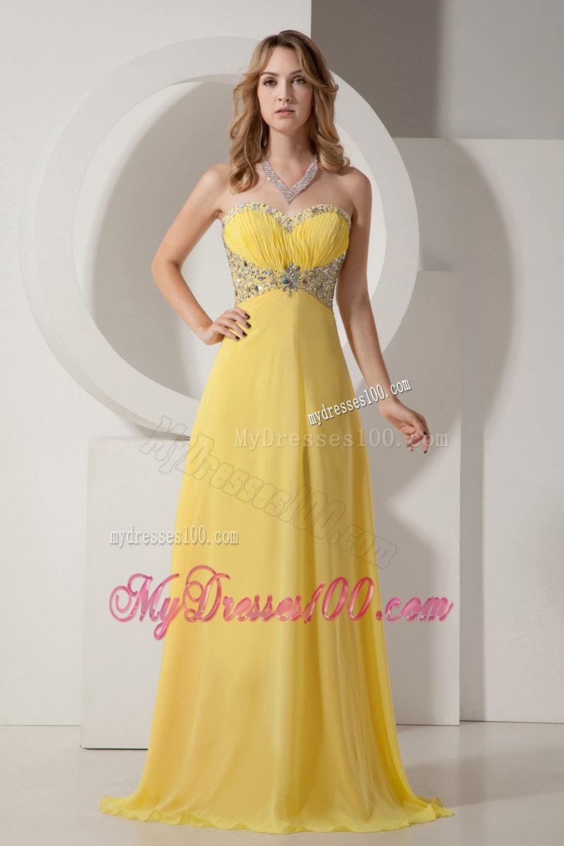 Beautiful Yellow Sweetheart Prom Dress with Beading and Ruching