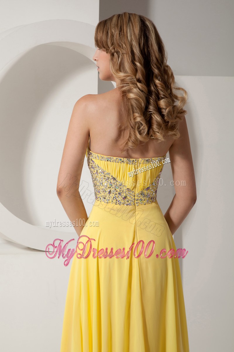Beautiful Yellow Sweetheart Prom Dress with Beading and Ruching
