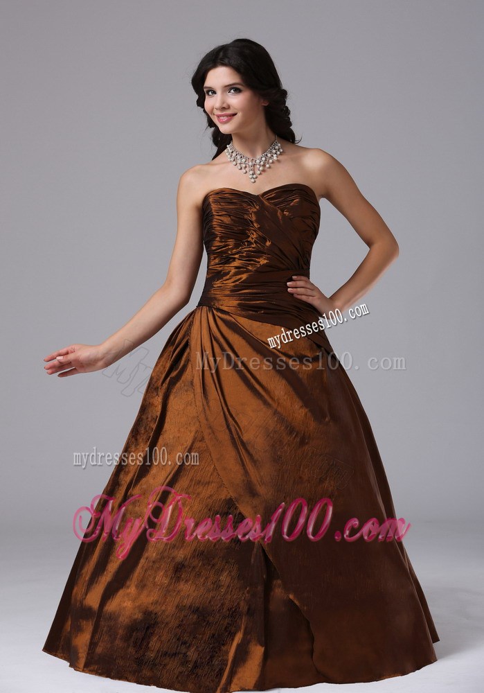 Brown Ruched Bodice 2013 Plus Size Prom Dress With Sweetheart