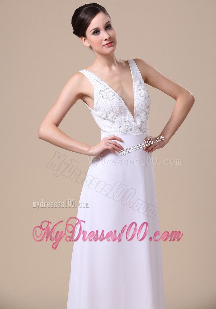 Elegant V-neck Empire Beading Backless Prom Dress in White