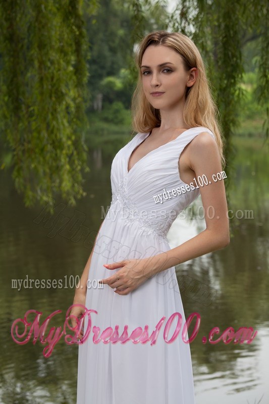 Beautiful Empire V-neck Appliques Prom Graduation Dress