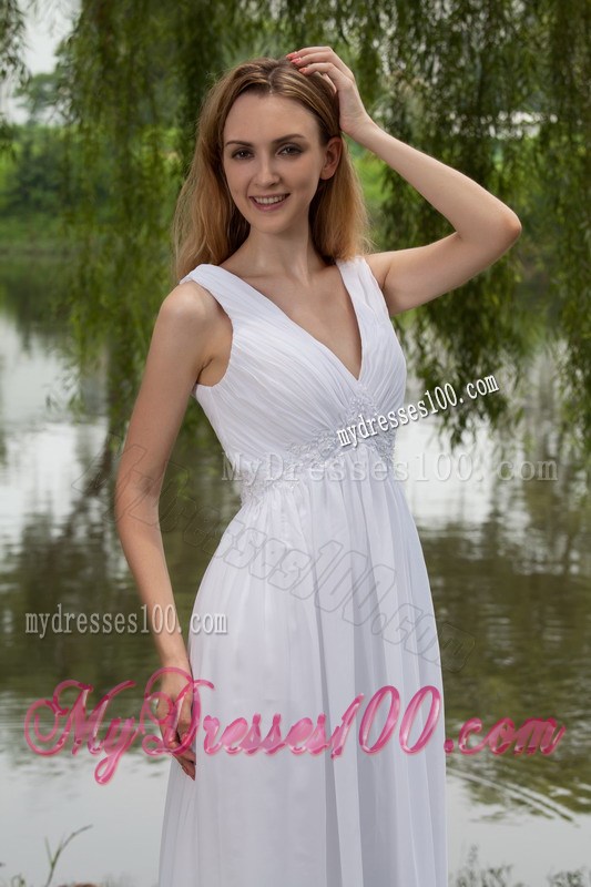 Beautiful Empire V-neck Appliques Prom Graduation Dress