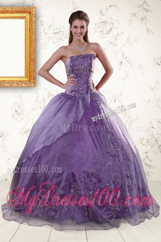 2016 Discount Purple Strapless Appliques Quinceanera Dresses