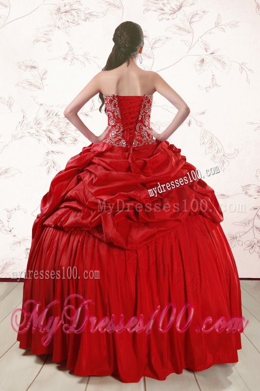 2016 Red Affordable Sweetheart Beading Quinceanera Dresses