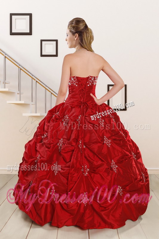 Cheap Sweetheart Appiques and Beaded 2016 Quinceanera Dresses in Red