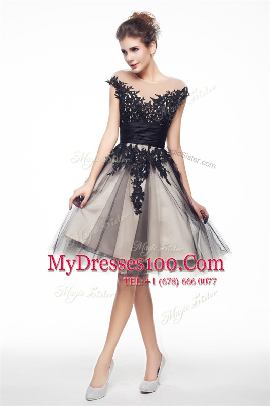 Best Selling Black Zipper Scoop Lace Cocktail Dresses Chiffon Cap Sleeves