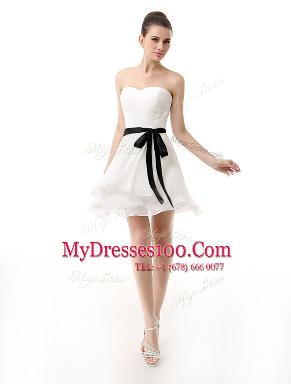 Pretty White A-line Sweetheart Sleeveless Chiffon Knee Length Lace Up Sashes ribbons Homecoming Dress