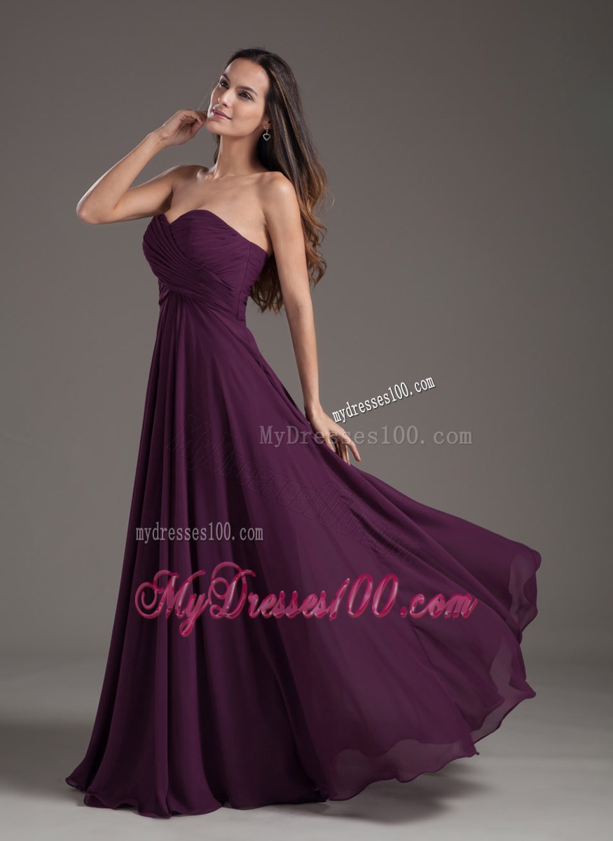 2013 Popular Sweetheart Empire Dark Purple Ruched Prom Gown