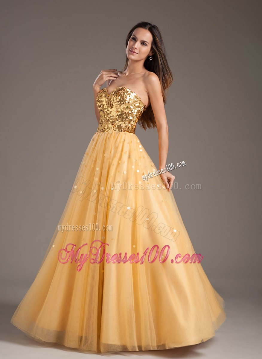 Luxurious Gold Sweetheart A-line Prom Dress With Sequins