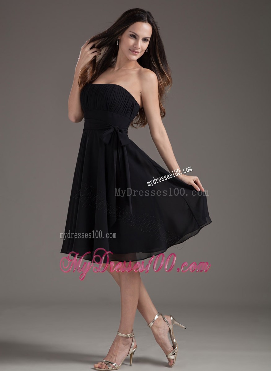 Simple Empire Black Strapless Sash Knee-length Dress for Prom