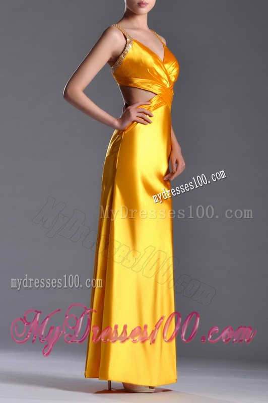 Luxurious Beaded Decorated Straps Criss Cross Evening Dress in Gold